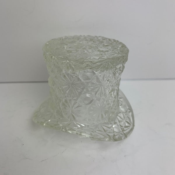 FENTON Vintage Glass Small Hat Buttons and Bows Pattern